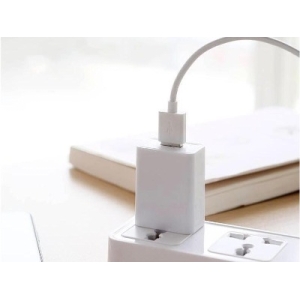 手機(jī)無線充電新規(guī)正式施行，充電功率上限提升至80W